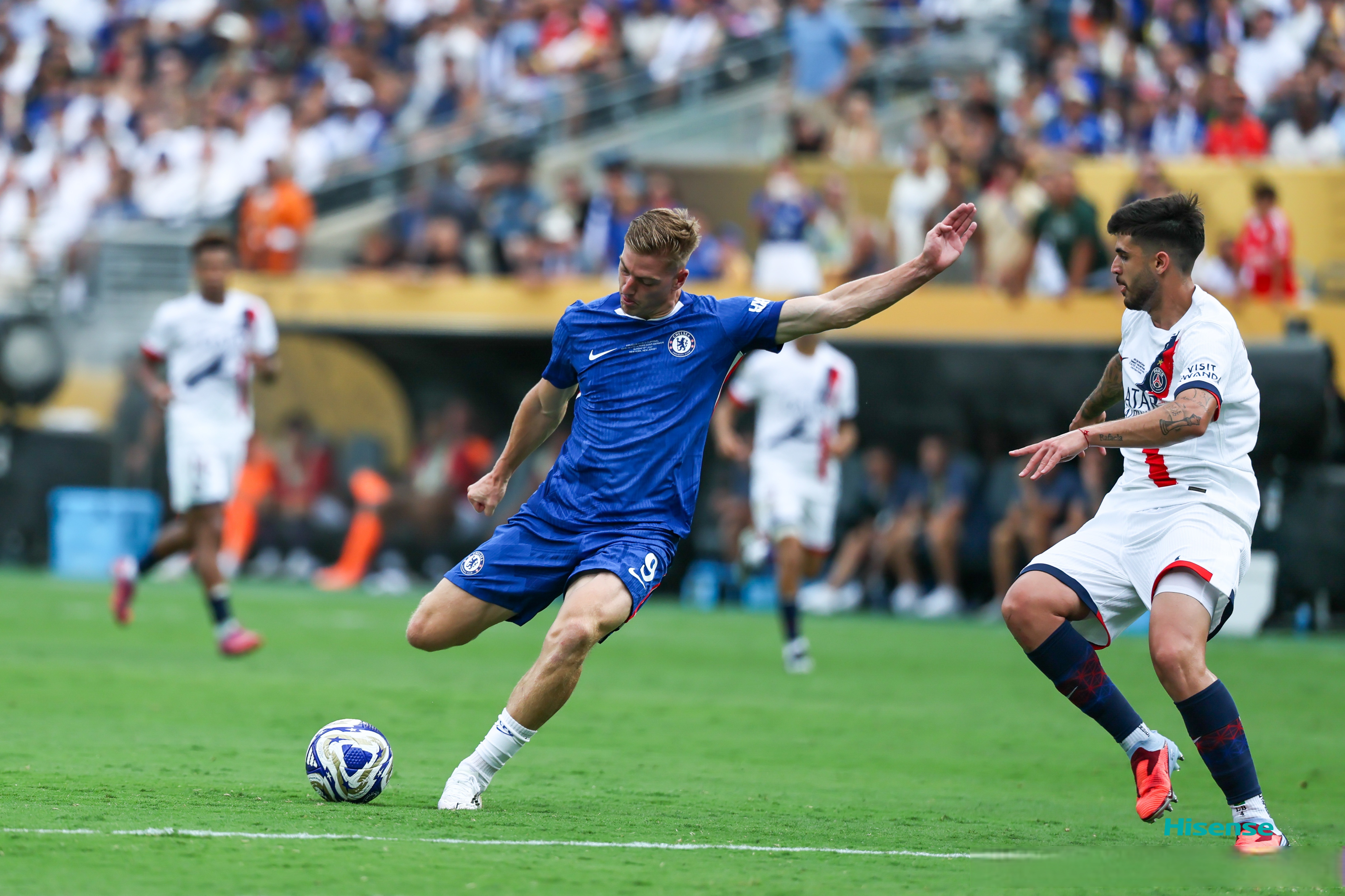 开云体育-一支球队在国际赛事中闯入了决赛