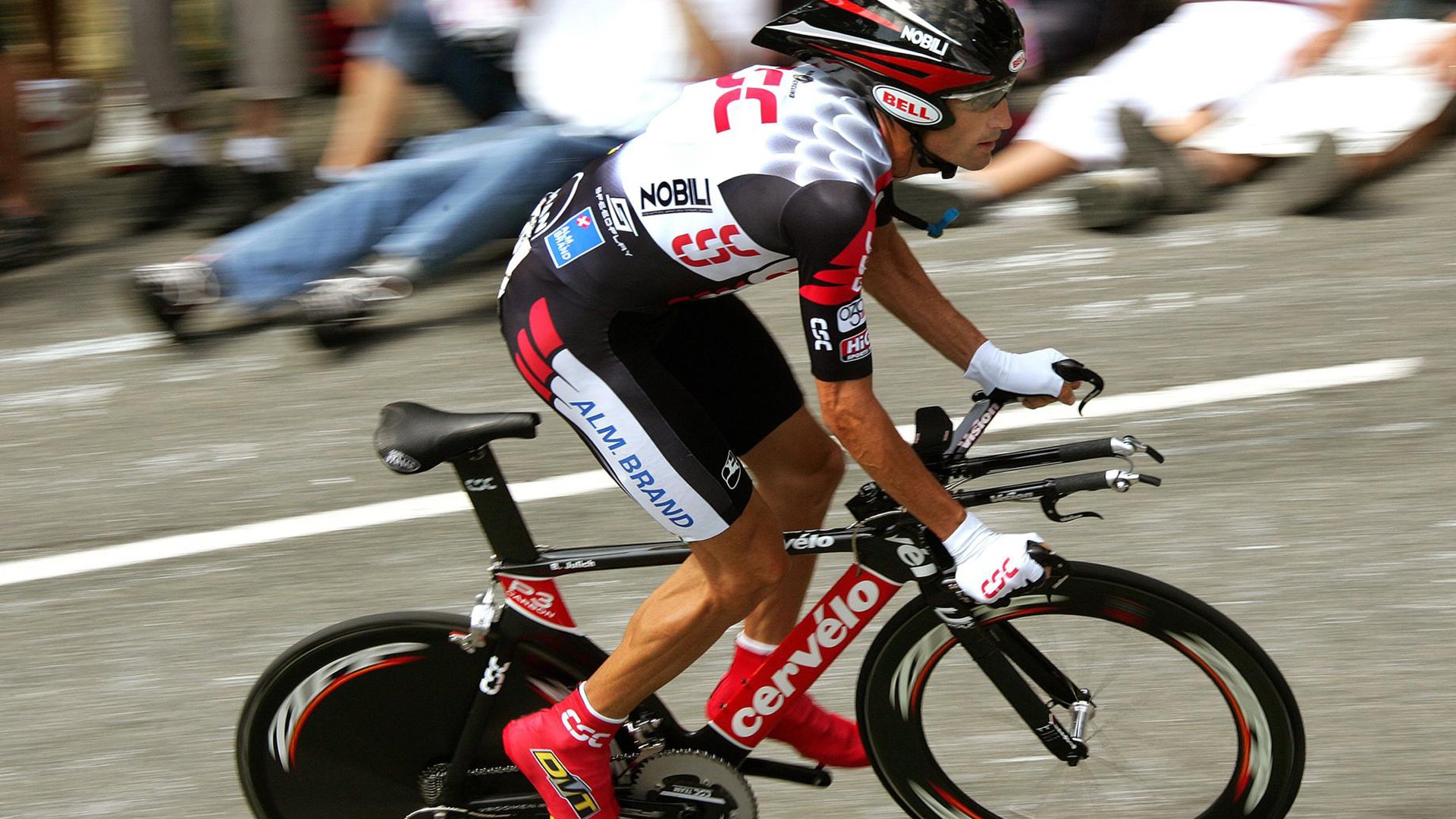 开云体育中国-当非洲雄狮遭遇蓝鹰，哈兰德如何成为几内亚与拉齐奥对决的意外焦点