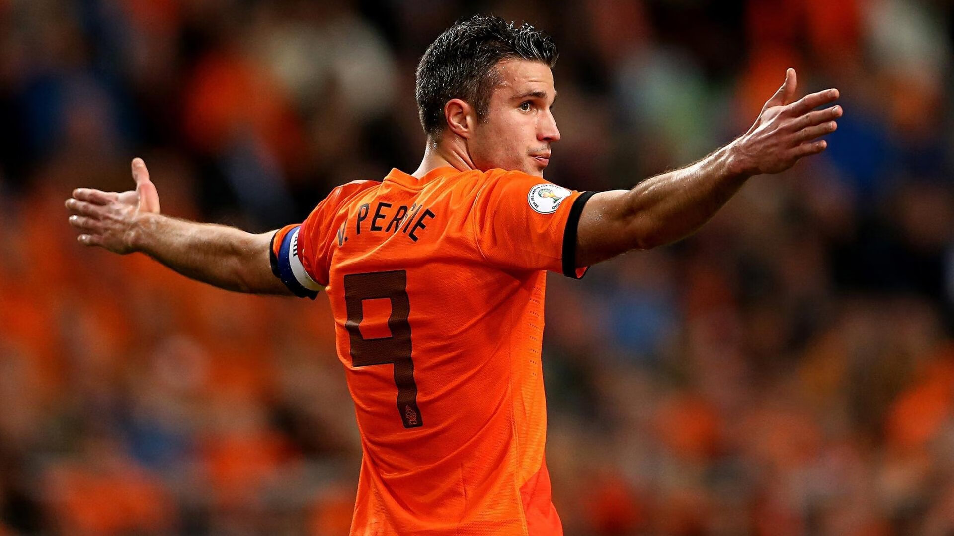 北欧风暴与铁卫传奇,当芬兰足球冲垮拉齐奥,范戴克在德甲争冠战接管比赛