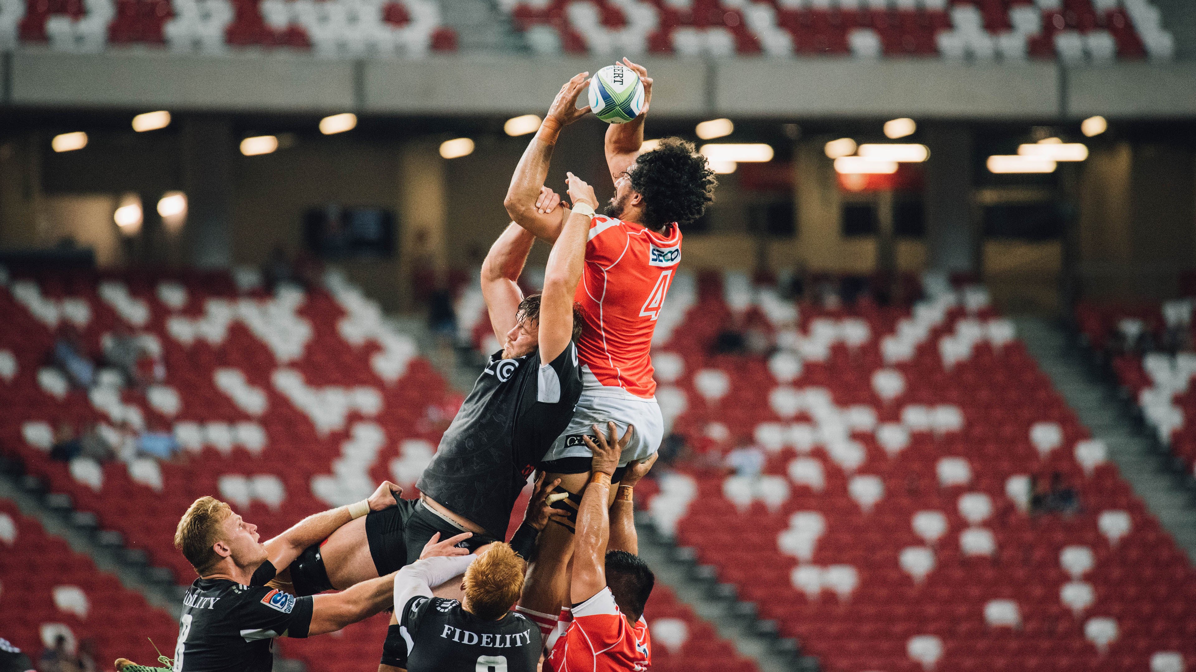 黄喜灿，NBA季后赛之夜的亚洲闪电