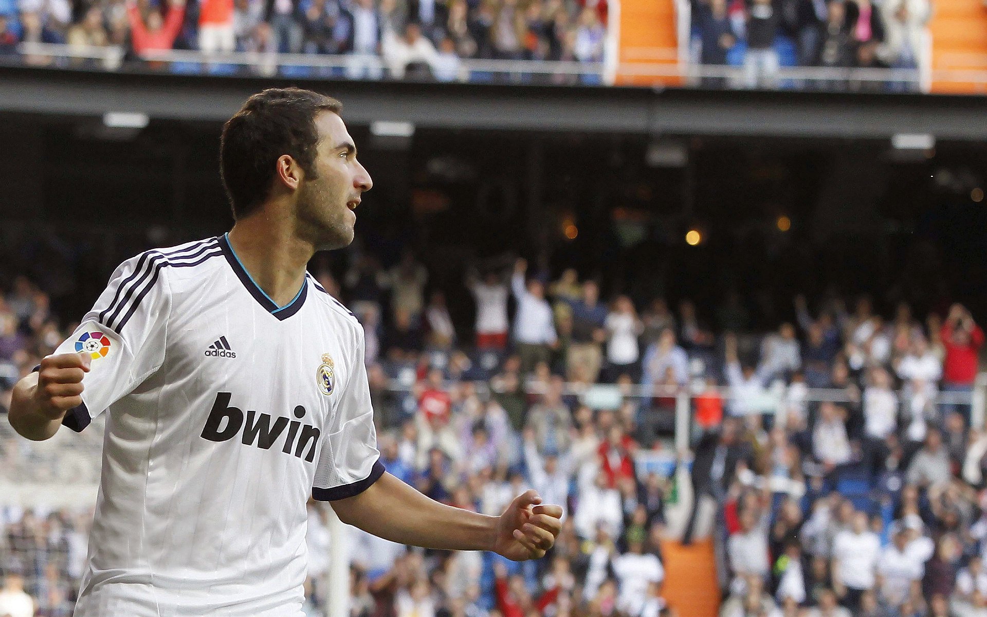 雷霆制霸凯尔特人,爱德华兹在欧冠半决赛接管比赛的启示