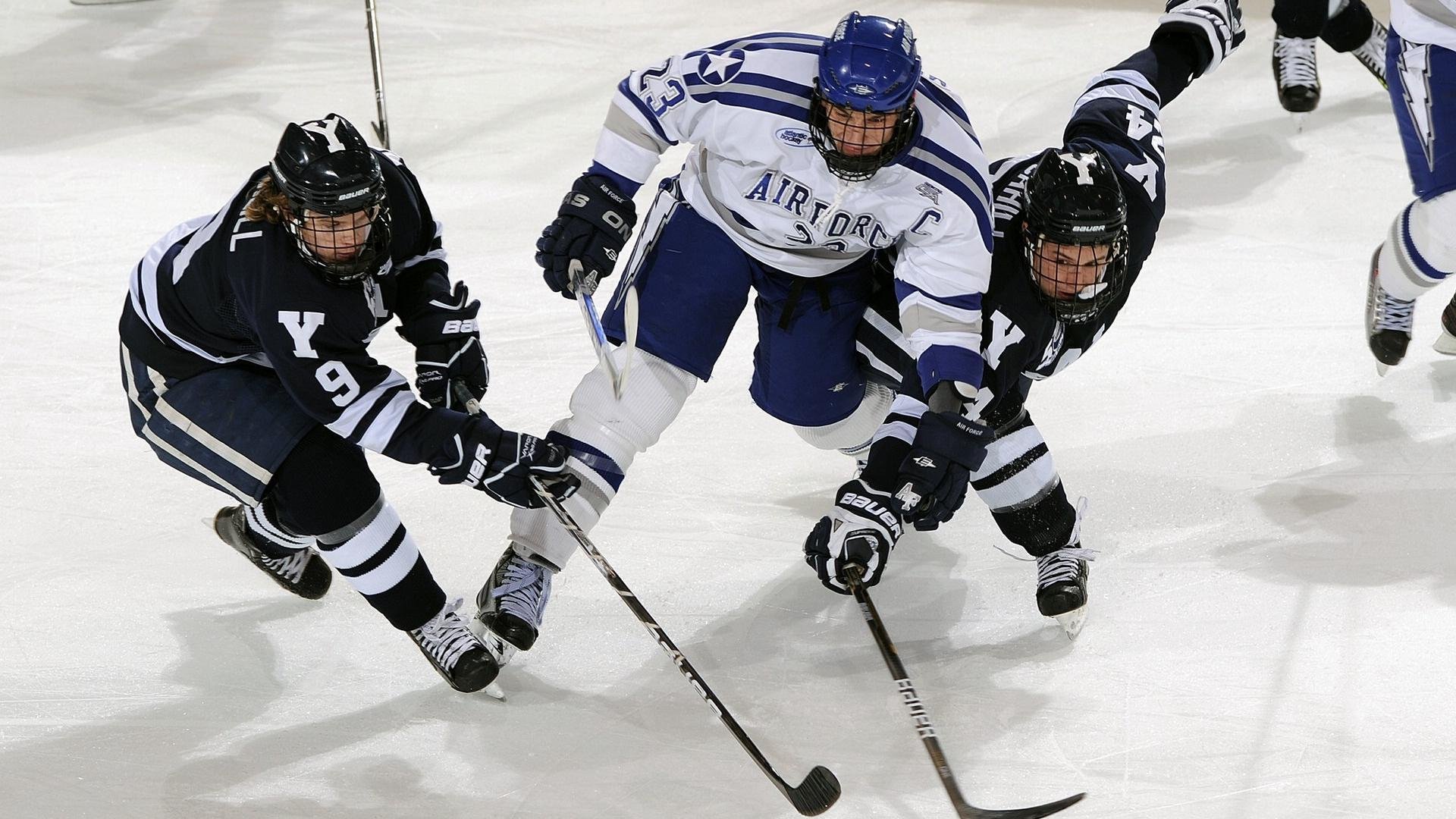 当沙漠风暴席卷诺坎普，伊布导演卡塔尔式奇迹，巴萨在非典型溃败中重新审视足球未来