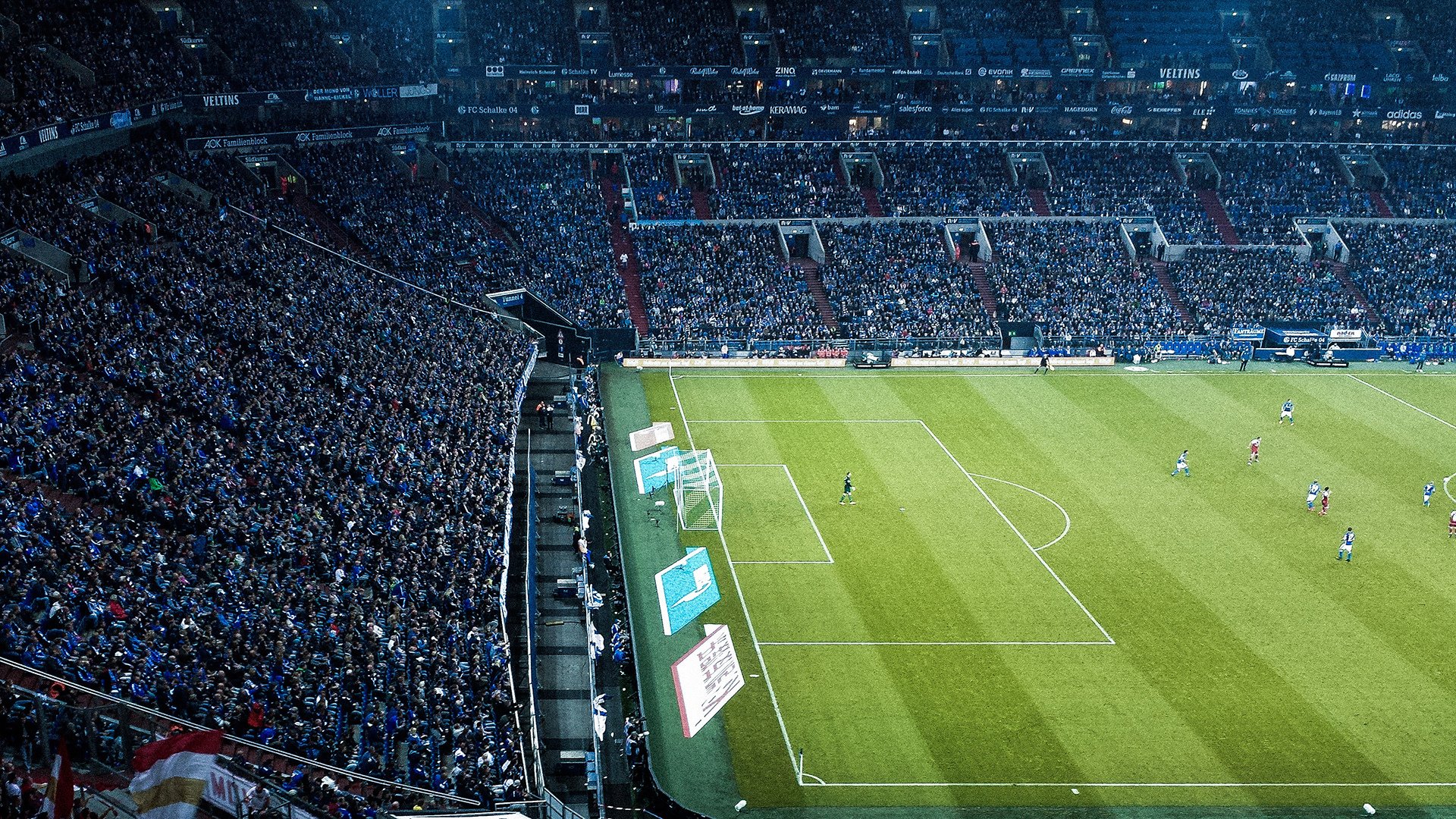 绝境翻盘！雷诺逆袭威廉姆斯，拉塞尔火热状态点燃赛道风云